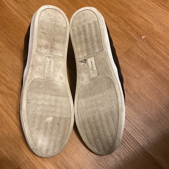 Mountain Sole slip-on shoes. Size 10 - Picture 3 of 4